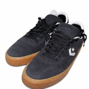 Converse Men's Black and White Sneakers with Gum Sole